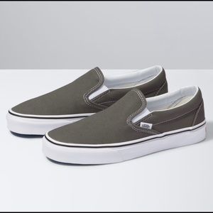 NWT Men’s Slip On Vans
